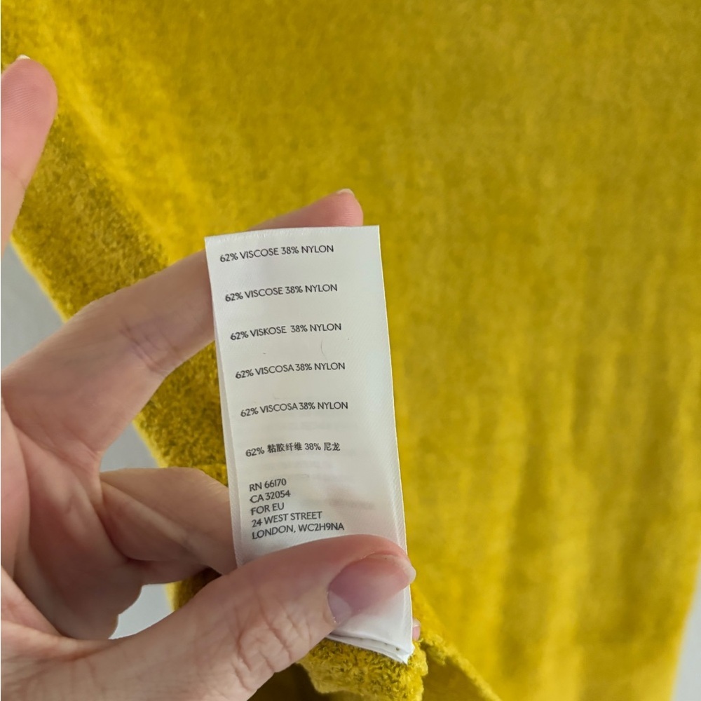 Urban Outfitters Adeline Mustard Yellow Knit Button Front Cardigan Top SP NWT - Picture 8 of 9